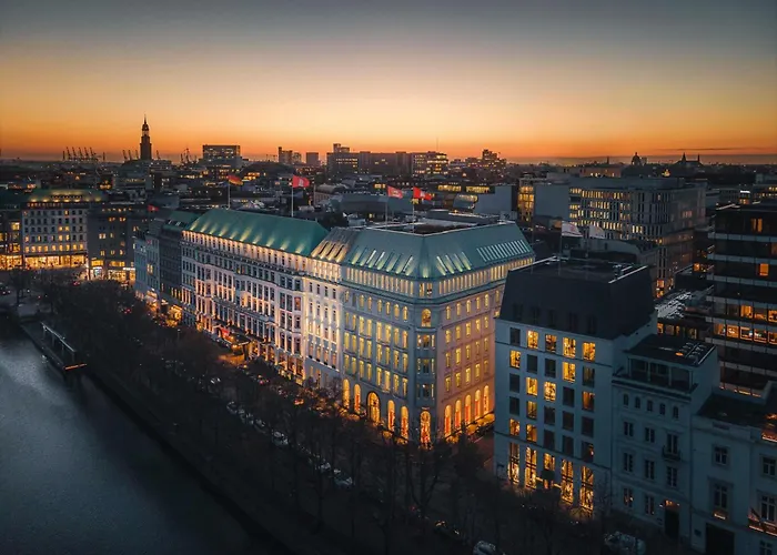 Fairmont Hotel Vier Jahreszeiten